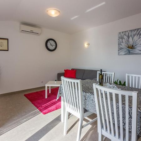 Anton 1 Apartment Crikvenica Exterior photo
